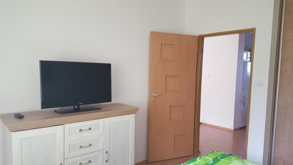 Pinewood Valley Oasis Vysne Ruzbachy Bagian luar foto